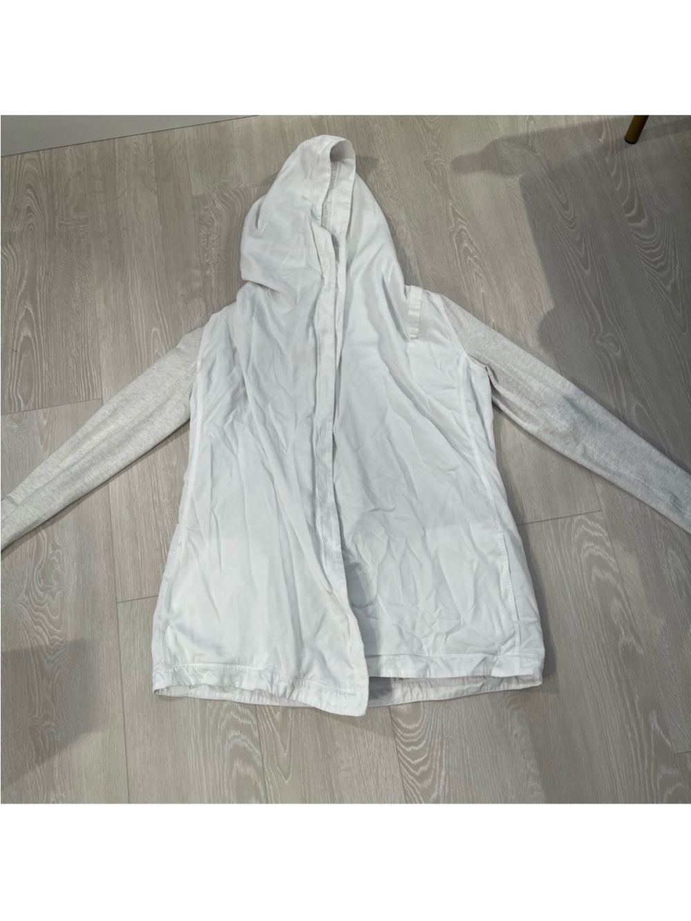 Lululemon Blissed Out Wrap Cardigan White / Heathered White size 4 - Picture 8 of 16